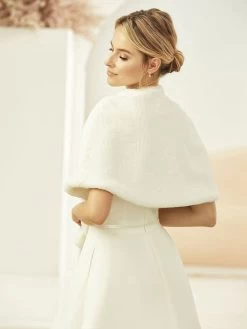 Bianco Evento E306 Cape Imitatiebont -Droom Trouwjurk bianco evento bridal bolero e306 1