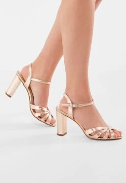 Rainbow Club Blake Bruidsschoenen Rose Goud -Droom Trouwjurk blake rose gold matte