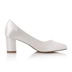 Rainbow Club Bo Bruidsschoenen -Droom Trouwjurk bo ivory satin 3 1