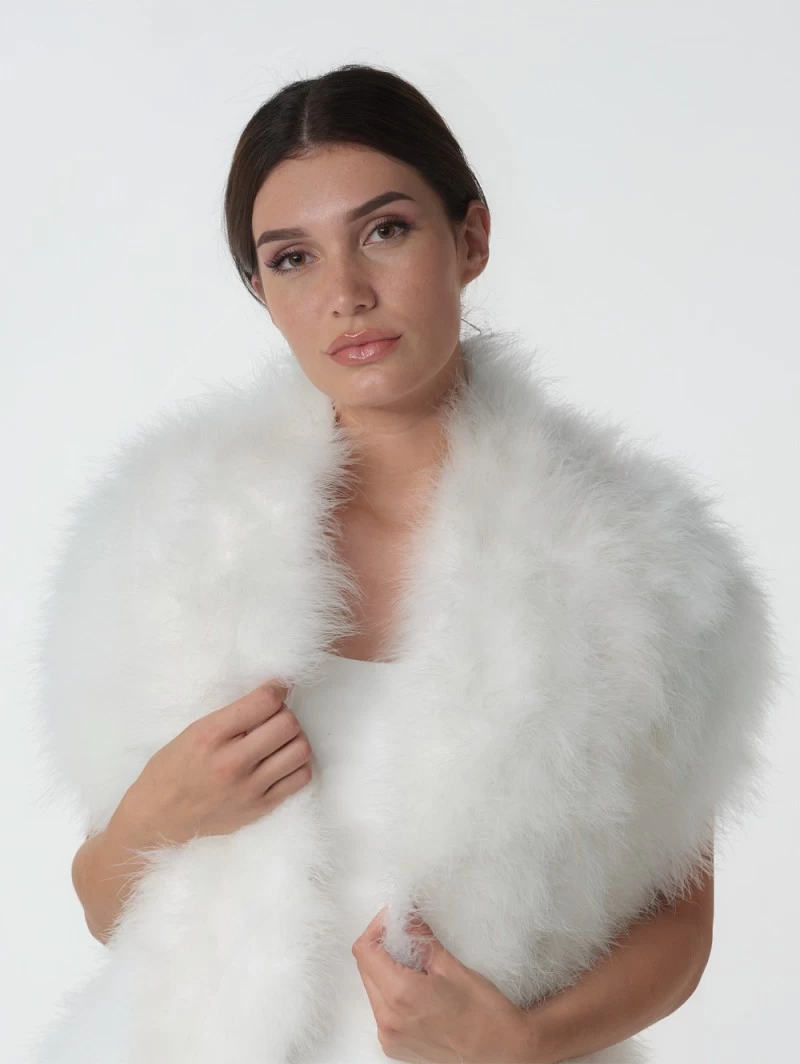 Stola Van Marabouveren BOL-05, Poirier (ook In Ivoor) 1 Stola Van Marabouveren BOL-05, Poirier (ook In Ivoor)