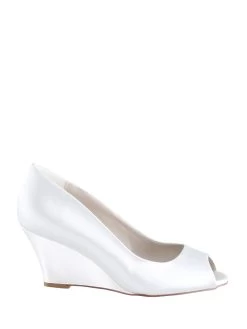 The Perfect Bridal Company Bruidsschoenen Flora Satijn -Droom Trouwjurk bruidsschoenen the perfect bridal company flora front 1