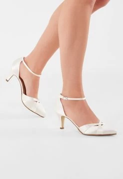 Rainbow Club Coconut Ice Bruidsschoenen -Droom Trouwjurk coconut ice ivory satin