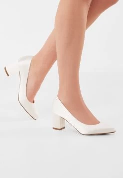 Rainbow Club Debora Bruidsschoenen -Droom Trouwjurk debora ivory satin