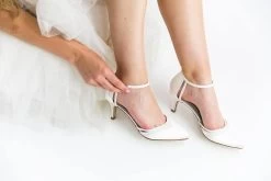 Rainbow Club Desi Bruidsschoenen -Droom Trouwjurk desi ivory satin off white fine glitter ls a