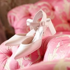 Fiarucci Bridal Mariska Bruidssschoenen 17 Fiarucci Bridal Mariska Bruidssschoenen -Droom Trouwjurk fiarucci bridal mariska perle leather pls b
