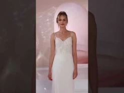 Bianco Evento E365 Top -Droom Trouwjurk hqdefault 11 18