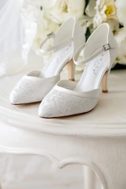 G Westerleigh Imola Bruidsschoenen Ivoor Met Kant -Droom Trouwjurk imola 4