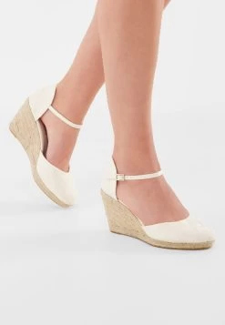 Fiarucci Bridal Jessie Bruidsschoenen -Droom Trouwjurk jessie perle lace