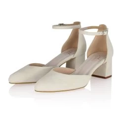 Fiarucci Bridal Judith Bruidsschoenen -Droom Trouwjurk judith off white suede leather 6