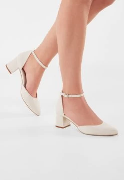 Fiarucci Bridal Judith Bruidsschoenen -Droom Trouwjurk judith off white