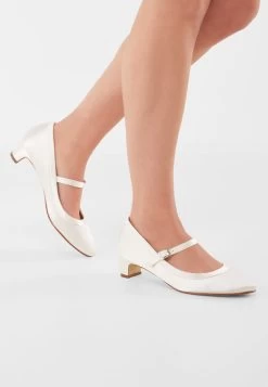 Rainbow Club Larissa Bruidsschoenen Ivoor 14 Rainbow Club Larissa Bruidsschoenen Ivoor -Droom Trouwjurk larissa ivory satin