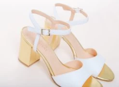 Content Aurora Bruidsschoenen Wit Goud -Droom Trouwjurk mc aurora white 6