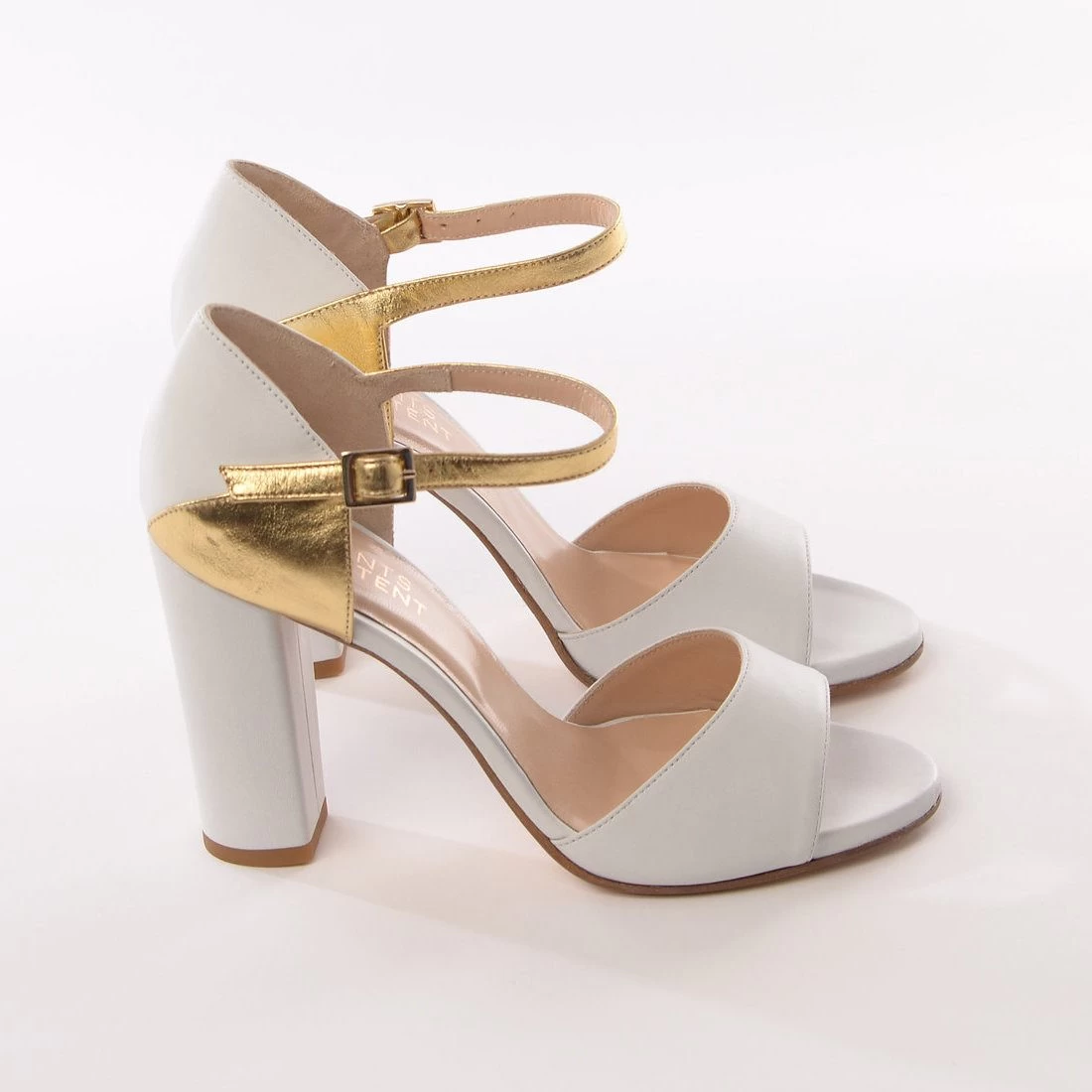 Content Juno Bruidsschoenen Wit Goud 2 Content Juno Bruidsschoenen Wit Goud - Afbeelding 2