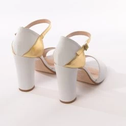 Content Juno Bruidsschoenen Wit Goud 10 Content Juno Bruidsschoenen Wit Goud -Droom Trouwjurk mc juno white 5