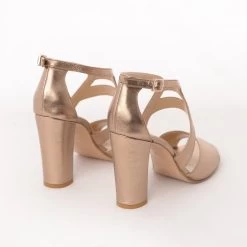 Content Magnolia Bruidsschoenen Rose -Droom Trouwjurk mc magnolia rose 5 1