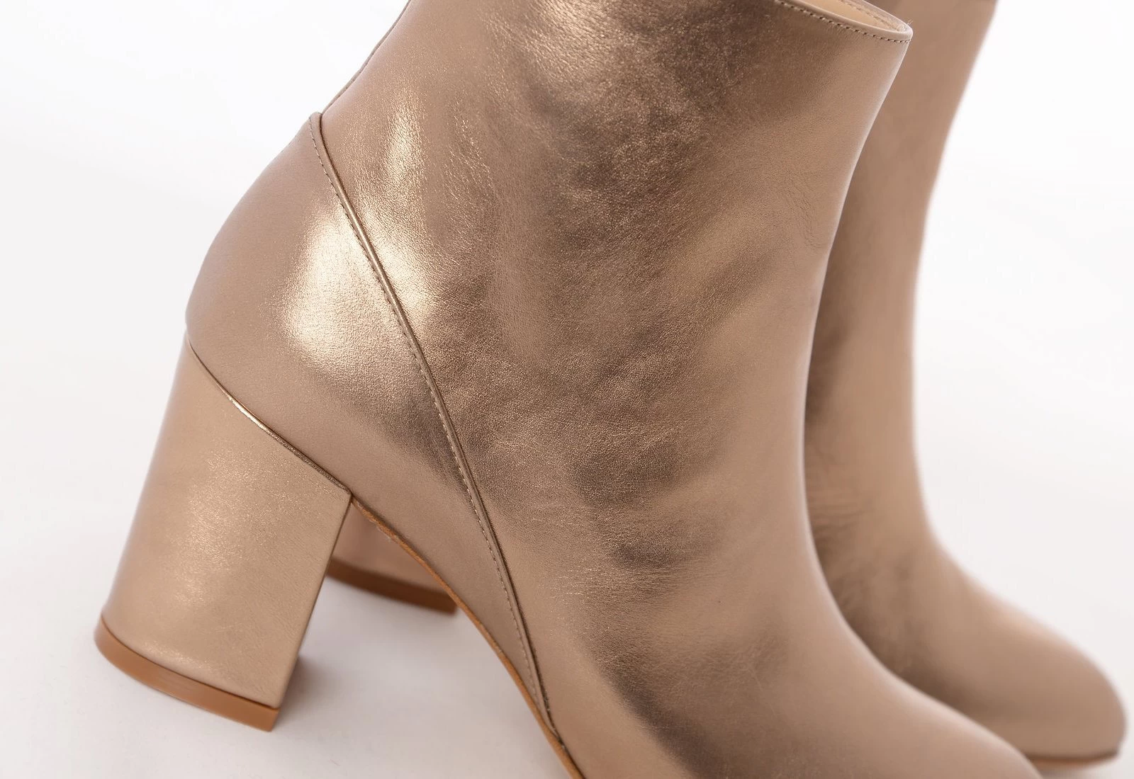 Content Myrthe Bruidsschoenen Rose 6 Content Myrthe Bruidsschoenen Rose - Afbeelding 6