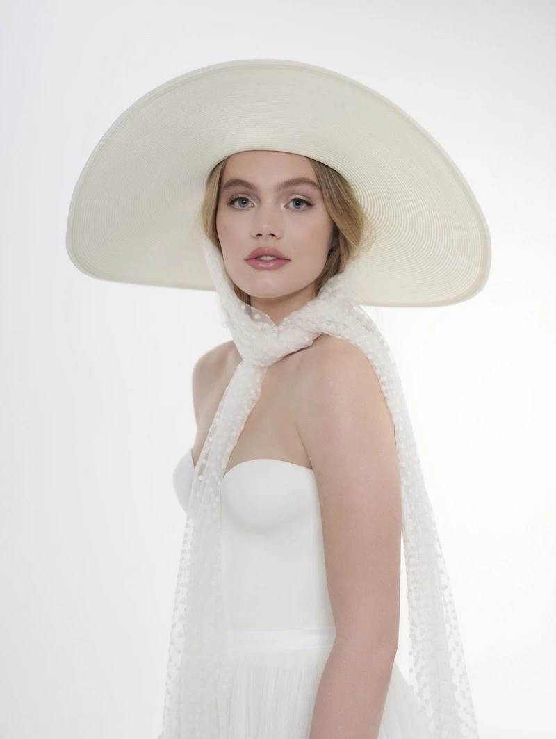 Poirier HT-103-Ivory Hoed 1 Poirier HT-103-Ivory Hoed