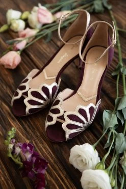 Rachel Simpson Isadora Bruidsschoenen Rood 9 Rachel Simpson Isadora Bruidsschoenen Rood -Droom Trouwjurk rachel simpson isadora berry spet 2020