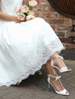 The Perfect Bridal Company Phoenix Bruidsschoenen -Droom Trouwjurk the perfect bridal company phoenix 4