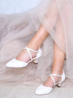 The Perfect Bridal Company Bruidsschoenen Renate -Droom Trouwjurk the perfect bridal company renate lace 5