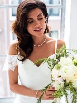 Nina | Bruidsketting - Abrazi K1-4-650-MC2 -Droom Trouwjurk k1 4 650 mc 2 hover